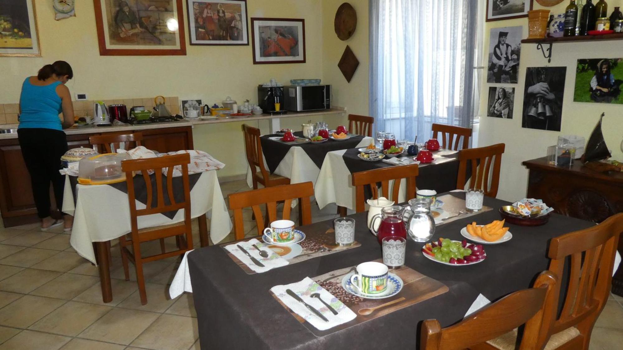 B&B Oliena Ngoại thất bức ảnh